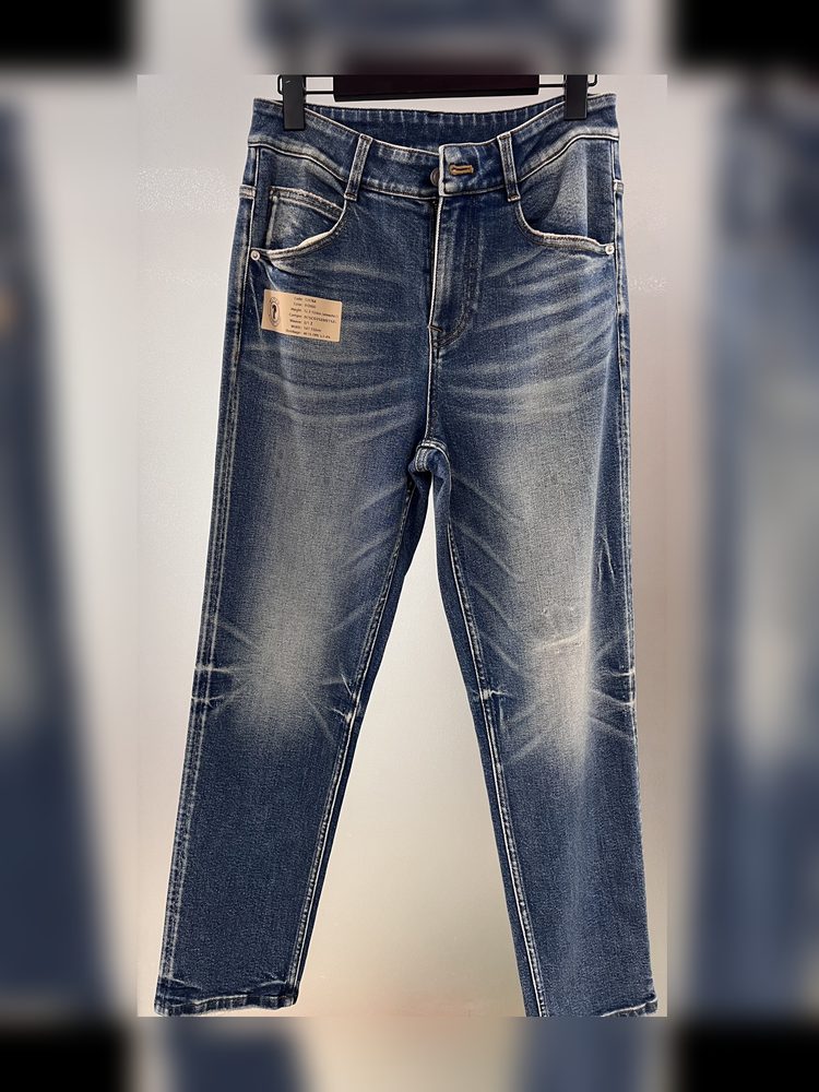 Fabric 50176 stretch whisker wash jeans